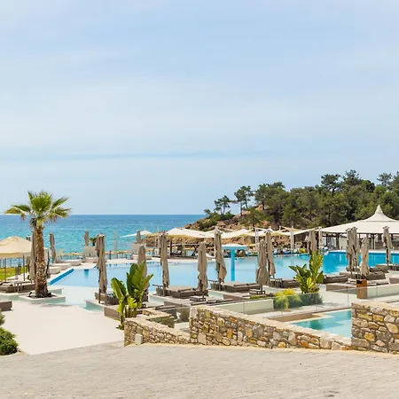 Trypiti Blue Dream Palace And Hive Water Park 5*