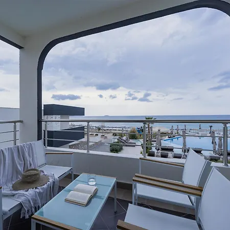 Ośrodek wypoczynkowy Trypiti Blue Dream Palace And Hive Water Park 5*